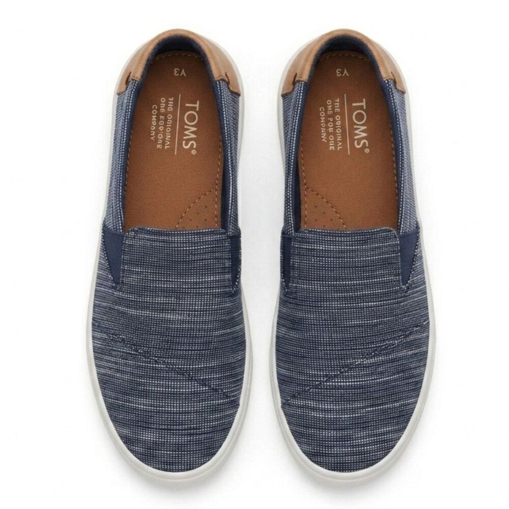 TOMS Youth Size 3 Blue Textured Canvas Slip On Loafers Sneakers Shoes Y3